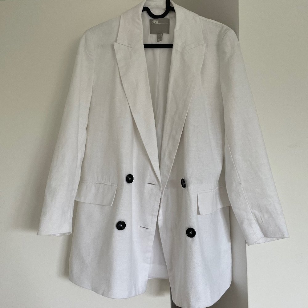Linen white blazer, size 0-2
